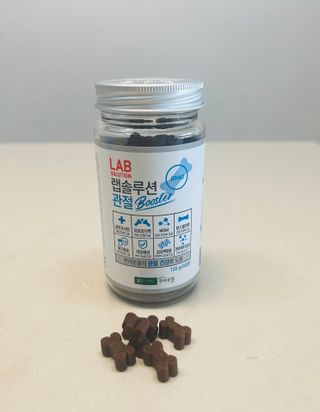 랩솔루션 강아지 영양제 3종 중 택 1 — 4점을 준 리뷰어가 2022년 5월 올린 사용 사진