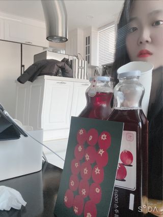 [바이윙클] 페르시아 유기농 석류 착즙주스 750ml 2병 + 선물박스 세트 — 4점을 준 리뷰어가 2022년 3월 올린 사용 사진