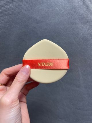 광동생활건강 MF[광동] 비타500✨주름개선·미백·SPF50+🌞퍼펙트쉴드 빅 선쿠션 본품 — 5점을 준 리뷰어가 2024년 5월 올린 사용 사진