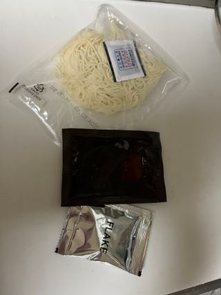 [한면원] 비빔국수 2인분 — 5점을 준 리뷰어가 2022년 8월 올린 사용 사진