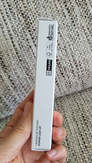 [크리스앤릴리] 아이워너비 픽스카라 — 5점을 준 리뷰어가 2022년 8월 올린 사용 사진