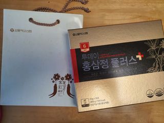 서울약사신협_투데이홍삼정플러스스틱_10g x 30포 — 4.5점을 준 리뷰어가 2021년 5월 올린 사용 사진