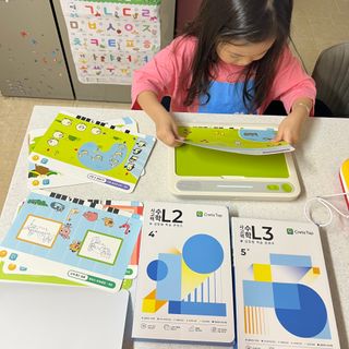 크레타탭 차세대 사고력 유아수학 학습기 페이퍼 태블릿 — 5점을 준 리뷰어가 2023년 9월 올린 사용 사진
