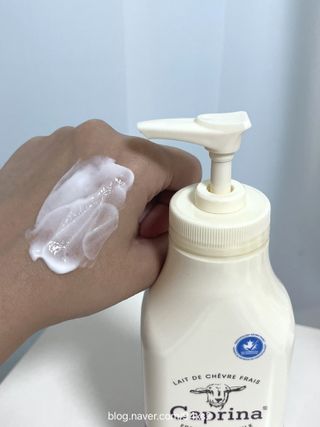 [카프리나]프레쉬 산양밀크 어메이징 바디로션 350ml (시어버터 향) — 5점을 준 리뷰어가 2023년 6월 올린 사용 사진