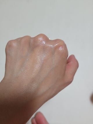 브에노 파리퀸 윌 페이스 오일 — 5점을 준 리뷰어가 2021년 6월 올린 사용 사진