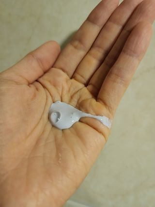 벨먼 내추럴 스파 머드레티놀 바디워시(그린로즈, 미드나잇 피오니) — 5점을 준 리뷰어가 2022년 5월 올린 사용 사진