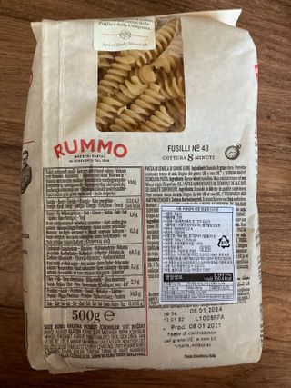 이탈리안 프리미엄 파스타 룸모 Rummo 파스타 2종 + 바질 페스토 + 블랙 트러플 페이스트 — 5점을 준 리뷰어가 2021년 7월 올린 사용 사진