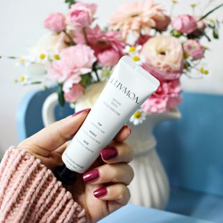 러브모아 향수 고체향수 승무원 고체향수 바르는 향수 니치향수 도손 우드세이지 앤 씨솔트 — 4.5점을 준 리뷰어가 2022년 12월 올린 사용 사진