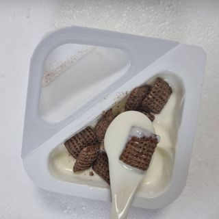 매일바이오 토핑요거트 — 5점을 준 리뷰어가 2021년 5월 올린 사용 사진