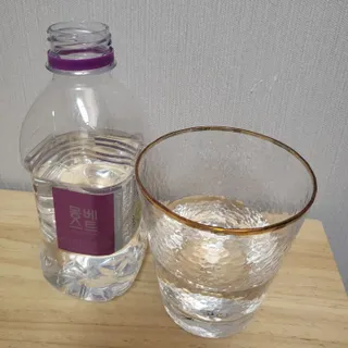 몽베스트 [MONTBEST] 330mL 20병 — 5점을 준 리뷰어가 2022년 4월 올린 사용 사진