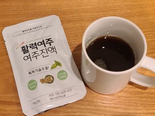 참유원 특허제조 활력 여주진액 여주즙 50포 — 5점을 준 리뷰어가 2022년 1월 올린 사용 사진