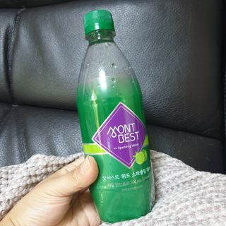 몽베스트 Montbest with Sparkling water Lime20병 — 5점을 준 리뷰어가 2021년 11월 올린 사용 사진