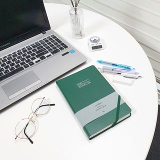 응원과 위로가 필요한 당신에게  리훈 하고싶은말 스터디 플래너 — 5점을 준 리뷰어가 2021년 4월 올린 사용 사진