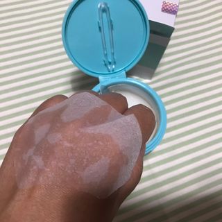 리더스코스메틱 리더스 카밍 바이오틱스 퀵 수딩 패드 — 5점을 준 리뷰어가 2022년 7월 올린 사용 사진