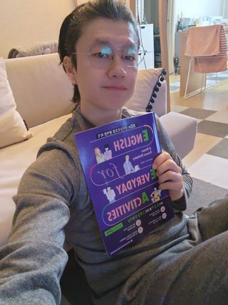 웅진컴퍼스 EEA 일상영어회화 EEA 낭독편 — 5점을 준 리뷰어가 2023년 2월 올린 사용 사진