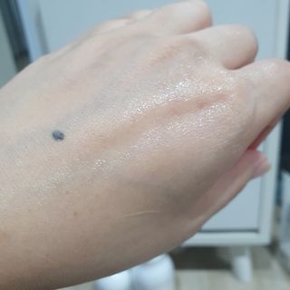랑벨 비타 에너지 잡티 앰플 50ml 고농축 비타민, 저자극, 수분 촉촉, 미백 앰플 — 5점을 준 리뷰어가 2022년 3월 올린 사용 사진