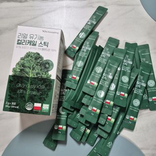광동생활건강 프리 미션 [광동] 리얼 유기농 컬리케일 스틱 (2 g * 30포) — 5점을 준 리뷰어가 2025년 7월 올린 사용 사진