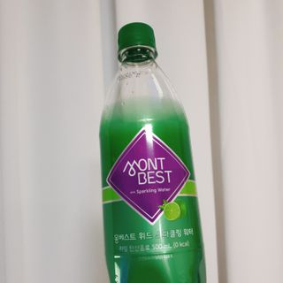 몽베스트 Montbest with Sparkling water Lime20병 — 5점을 준 리뷰어가 2021년 11월 올린 사용 사진