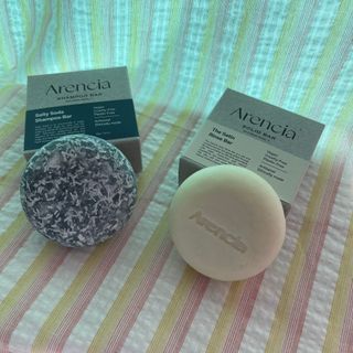 Arencia 아렌시아 솔티소다 샴푸바, 더 새틴 린스바 세트 — 4점을 준 리뷰어가 2021년 6월 올린 사용 사진