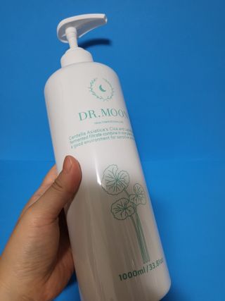 [닥터문] 센텔라 시카케어 화이트머스크 바디워시 1000ml — 5점을 준 리뷰어가 2023년 7월 올린 사용 사진