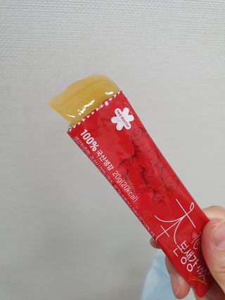 레드닥터 대추방울토마토 + 본생강 망고맛 스틱형 젤리 — 4점을 준 리뷰어가 2022년 12월 올린 사용 사진