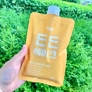 [덜다] 든든 식물성 단백질 쉐이크 40g X 7입 (곡물/딸기) — 5점을 준 리뷰어가 2023년 7월 올린 사용 사진