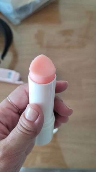 [트윙클라] 안티멜라 수딩 워터밤+안티링클 샤이닝 멀티밤 — 5점을 준 리뷰어가 2022년 8월 올린 사용 사진