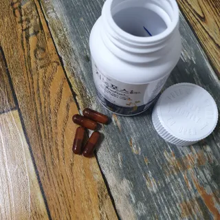 프리마인 홍삼의 강력한 에너지, 이제는 흡수율을 높인 최첨단 캡슐로 간편하게 초고속 충전하세요. — 5점을 준 리뷰어가 2022년 4월 올린 사용 사진