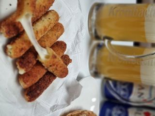 디케이식품(주) 고르곤졸라&모짜렐라 치즈스틱 400g — 4.5점을 준 리뷰어가 2023년 3월 올린 사용 사진