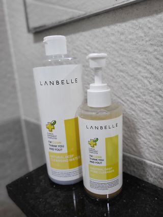 랑벨 내츄럴 딥 포어 클렌저 210ml (저자극 약산성 천연 클렌징 젤) — 4점을 준 리뷰어가 2022년 10월 올린 사용 사진