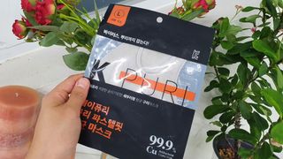 케이퓨리 귀편한 숨쉬기편한 새부리형 항균 구리마스크 대형 — 5점을 준 리뷰어가 2022년 11월 올린 사용 사진