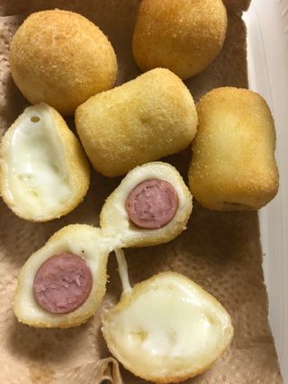 Dog&Ball 독앤볼 [Dog&Ball] 미니찹쌀볼도그 찹쌀치즈볼 — 5점을 준 리뷰어가 2021년 8월 올린 사용 사진