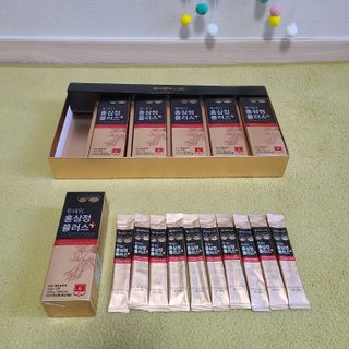 서울약사신협_투데이홍삼정플러스스틱_10g x 60포 — 5점을 준 리뷰어가 2021년 7월 올린 사용 사진