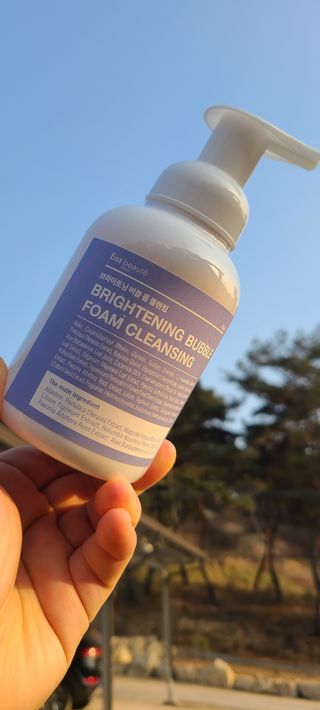 약손명가코스메틱 에오스보떼 브라이트닝 버블 폼 클렌징 300ml — 5점을 준 리뷰어가 2021년 12월 올린 사용 사진