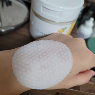 랑벨 비타 에너지 잡티 앰플 패드 65매 (투명하고 밝은 얼굴 광채패드) — 5점을 준 리뷰어가 2022년 6월 올린 사용 사진