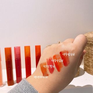 [블랙루즈]하프앤하프틴트 10종 中 벨벳5종 OR 글로우5종 중 택1 — 5점을 준 리뷰어가 2021년 3월 올린 사용 사진