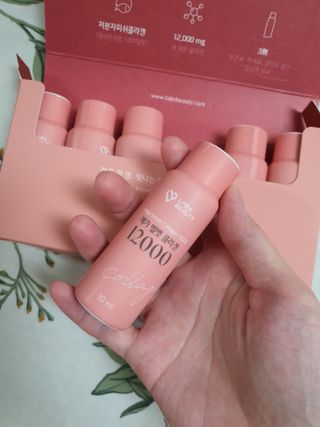 랩앤뷰티 메가 벨벳 콜라겐 12000 — 5점을 준 리뷰어가 2021년 6월 올린 사용 사진