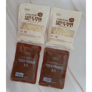 [풀무원] 식물성 저당질식 세트, 두부면 매콤라구파스타와 두부면 직화짜장 — 5점을 준 리뷰어가 2021년 4월 올린 사용 사진