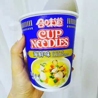 NISSIN 닛신 컵누들  4종 - 씨푸드오리지날, 씨푸드 스파이시, 씨푸드 커리, 씨푸드 XO소스 — 5점을 준 리뷰어가 2022년 12월 올린 사용 사진