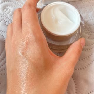 피부미 골드베릴 미라클페어 세레이징 퍼밍 크림 50ml — 5점을 준 리뷰어가 2021년 9월 올린 사용 사진