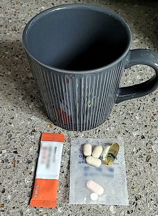 일편강심 여주정,마카정,새싹보리정,보스웰리아정,저분자콜라겐 — 5점을 준 리뷰어가 2021년 6월 올린 사용 사진