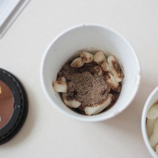 유비쿡 컵떡볶이 매운컵떡볶이2개/ 짜장컵떡볶이 2개  총 4개세트 — 5점을 준 리뷰어가 2021년 4월 올린 사용 사진