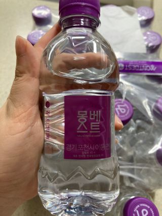 몽베스트 [MONTBEST] 330mL 20병 — 5점을 준 리뷰어가 2021년 10월 올린 사용 사진