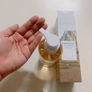 스킨1004 [SKIN1004] 마다가스카르 센텔라 라이트 클렌징 오일 200ml — 5점을 준 리뷰어가 2024년 7월 올린 사용 사진