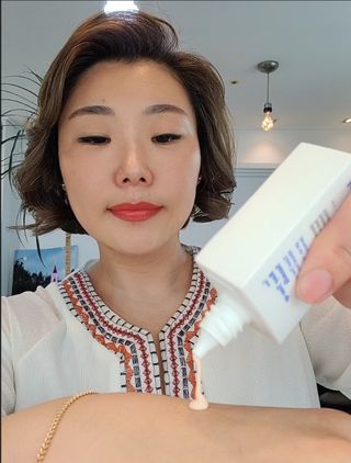 키노닉스 로지 톤업 선밀크 — 5점을 준 리뷰어가 2021년 8월 올린 사용 사진