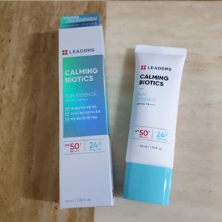 리더스코스메틱 리더스 카밍 바이오틱스 선 에센스 SPF 50+ PA++++ — 5점을 준 리뷰어가 2022년 5월 올린 사용 사진
