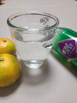몽베스트 Montbest with Sparkling water Lemon OR Lime 20병(랜덤) — 5점을 준 리뷰어가 2021년 10월 올린 사용 사진