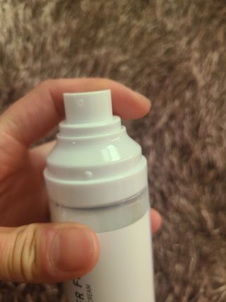 가치 WATERFOX(워터폭스)-엑토인 시카-비옴 하이 워터 크림 (100ml) — 5점을 준 리뷰어가 2023년 3월 올린 사용 사진