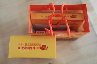 광동생활건강 [광동] 비타500데일리스틱  ★빼빼로데이★ 30포+70포+ 뚱랑이스티커+빼빼로+쇼핑백 — 4.5점을 준 리뷰어가 2022년 11월 올린 사용 사진