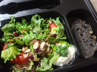 참살이도시락 작심삼일 샐러드도시락 3개 맛보기 새벽배송 또는 택배배송 — 5점을 준 리뷰어가 2021년 7월 올린 사용 사진